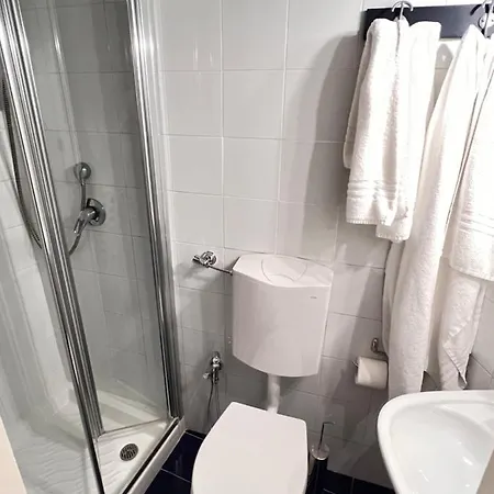 Biondi Bed & Breakfast 4*